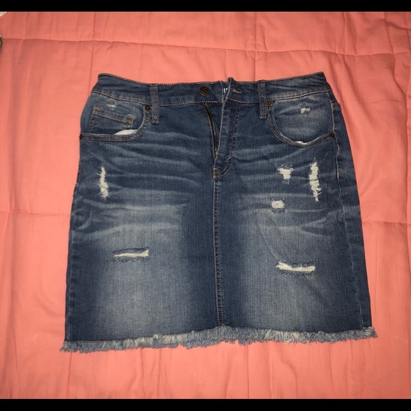 Mossimo Supply Co. Dresses & Skirts - 👊💥Denim skirt
